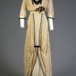 1912 silk and lace evening dress on the custom mannequin.